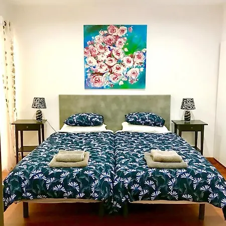 Rua Da Rosa - 2 *